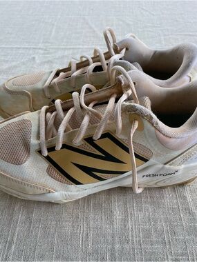 New Balance Fresh Foam 3000 V7 Molded White Brown 6.5